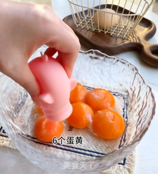 有手就会做的焦糖布蕾的做法步骤：1