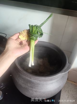 冬瓜海带排骨汤的做法步骤：5