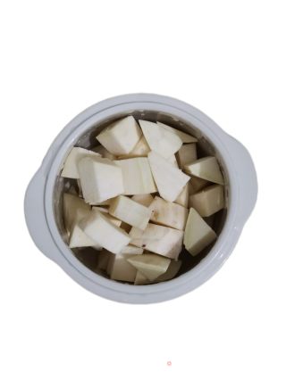 白薯红枣汤的做法步骤：1