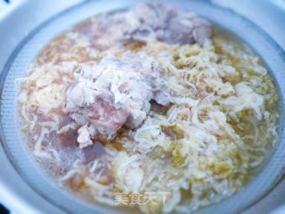 猪骨烩酸菜的做法步骤：8