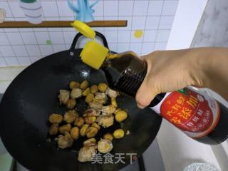 红烧板栗鸡翅的做法步骤：8