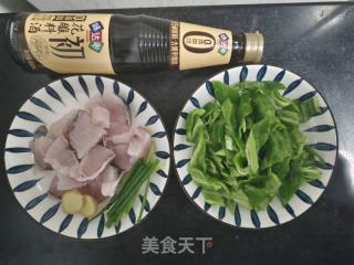 咖喱鱼块的做法步骤：1