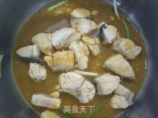 咖喱鱼块的做法步骤：8