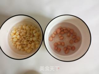 玉米花生浓汤的做法步骤：2
