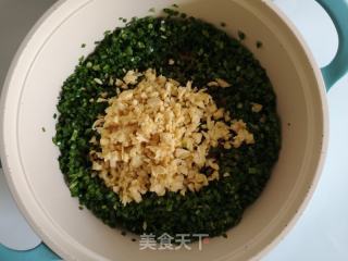 韭菜鸡蛋水煎包的做法步骤：7