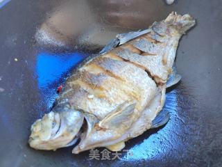红烧鳊鱼的做法步骤：5