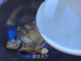 红烧鳊鱼的做法步骤：7