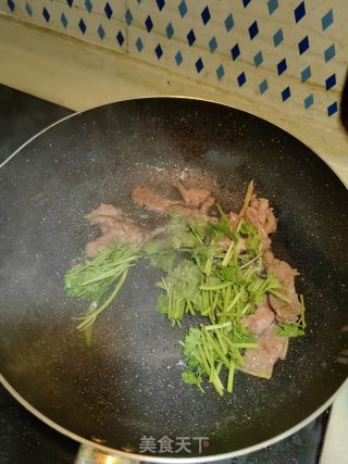 青椒牛肉的做法步骤：6