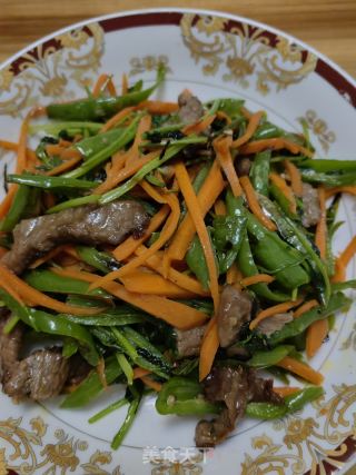 青椒牛肉的做法步骤：9