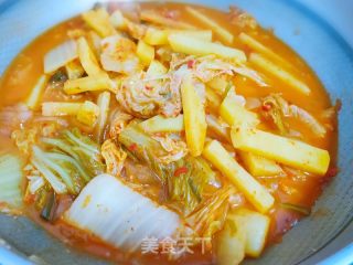 辣白菜炖土豆的做法步骤：5