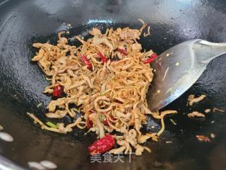 干萝卜丝炒肉丝的做法步骤：4