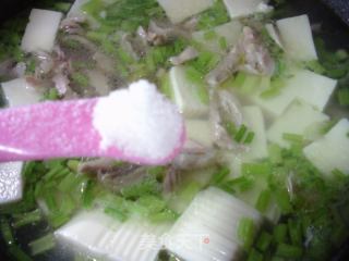 芹菜鸡琵琶腿豆腐羹的做法步骤：9