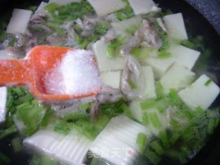 芹菜鸡琵琶腿豆腐羹的做法步骤：10