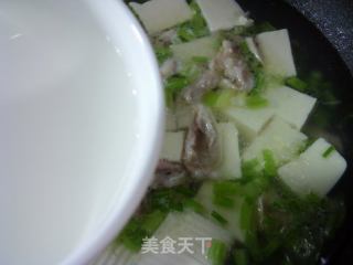芹菜鸡琵琶腿豆腐羹的做法步骤：11