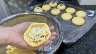 肉松芝士南瓜饼的做法步骤：11