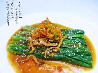 浇汁肉丝油麦菜的做法步骤：1