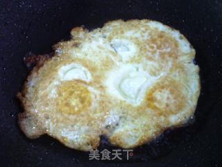 煎鸡蛋萝卜丝汤的做法步骤：4