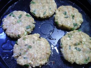 虾皮豆腐饼的做法步骤：7