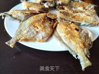 香煎小白鲳的做法步骤：6