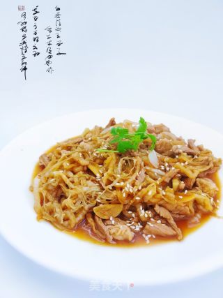 酸菜炒肉丝的做法步骤：1