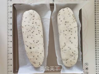 黑芝麻红豆软欧的做法步骤：13