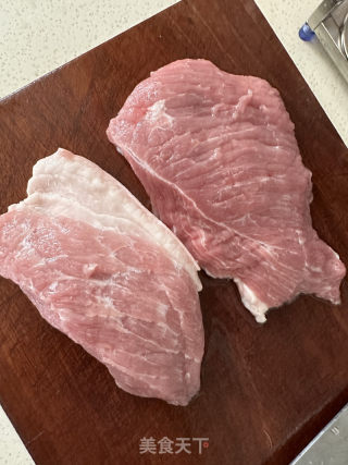 猪肉脯的做法步骤：1