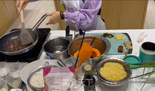 西班牙混合橄榄南瓜蒸糯米牛肉的做法步骤：4