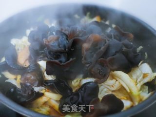 木耳炒白菜的做法步骤：8