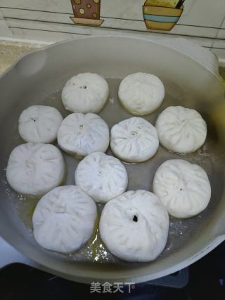 梅干菜水煎包的做法步骤：21