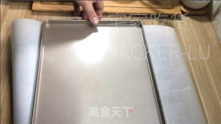 椰香抹茶瑞士卷，手把手教你做蛋糕卷，清新抹茶香与椰香交融。的做法步骤：23
