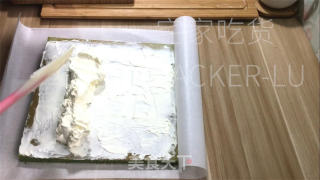 椰香抹茶瑞士卷，手把手教你做蛋糕卷，清新抹茶香与椰香交融。的做法步骤：29
