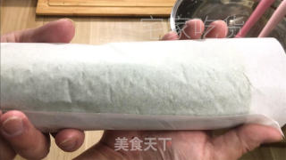 椰香抹茶瑞士卷，手把手教你做蛋糕卷，清新抹茶香与椰香交融。的做法步骤：33