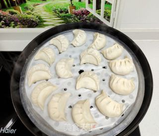 自制冰花煎饺的做法步骤：3