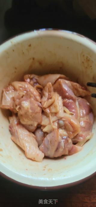 春砂仁蒸鸡的做法步骤：3