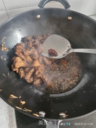 胡萝卜烧牛肉的做法步骤：10