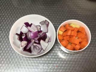 椰香咖喱鸡肉饭的做法步骤：1
