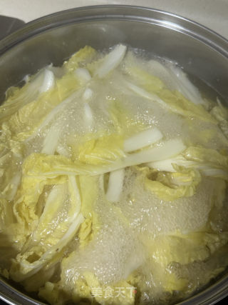 上汤皮蛋娃娃菜汤的做法步骤：1