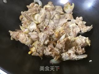 羊排抓饭的做法步骤：7