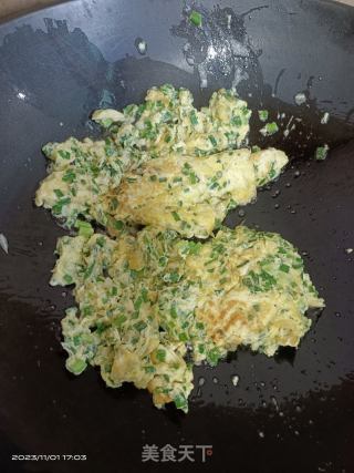 小葱炒鸡蛋的做法步骤：4