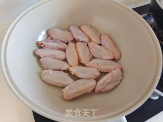 不用放油的橙汁鸡翅的做法步骤：3
