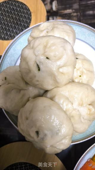 猪肉韭菜包子的做法