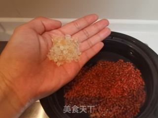 红豆沙酒酿小圆子的做法步骤：2