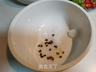 柠檬泡椒无骨鸡爪的做法步骤：12