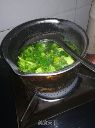 凉拌菜花的做法步骤：3