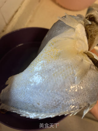 酱烧鱼干的做法步骤：2