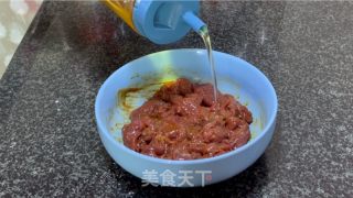 番茄炒鸡蛋牛肉的做法步骤：3