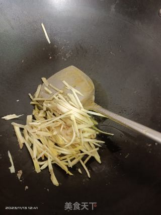 萝卜炒牛肉的做法步骤：4
