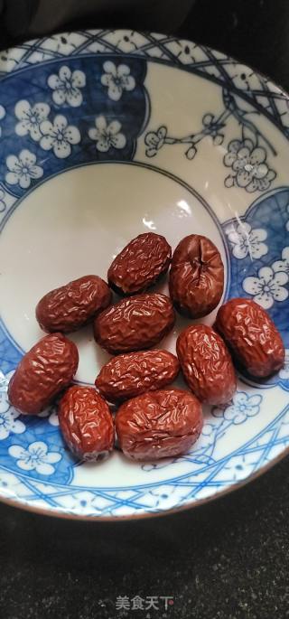 巴戟杜仲怀牛膝猪骨汤的做法步骤：6