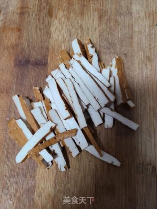 线椒炒五香豆干的做法步骤：4