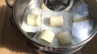 波兰种馒头，松软喧腾，淡淡麦香味，犹如童年的拥抱。的做法步骤：14
